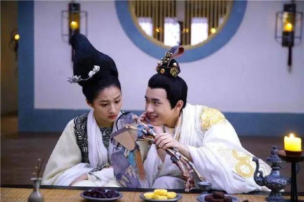 亚新T+0配资 纳母亲为妃，与妹妹生子，亲手杀哥哥，但他是明君